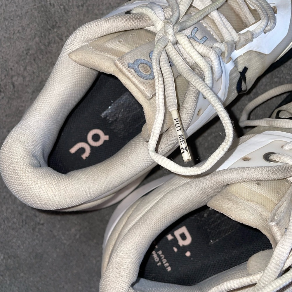 On Running The Roger Pro 2 Clay White Black Shoes Size 10W - Picture 10 of 15